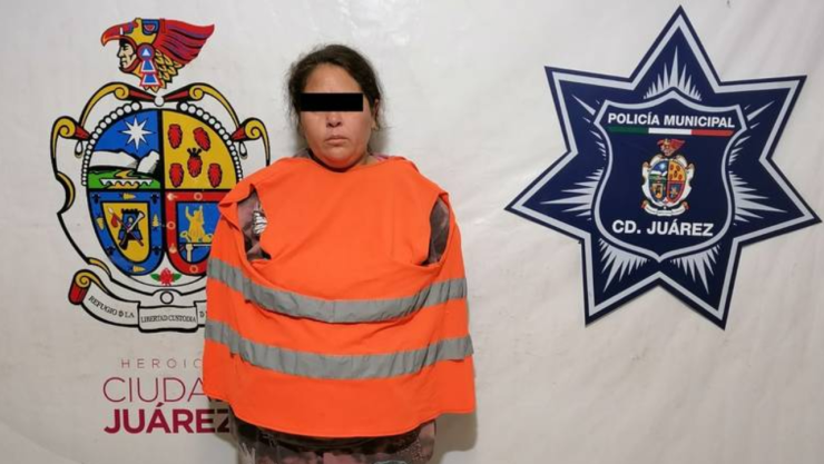 Arrestan a madre por maltrato a su hijo en Ciudad Juárez, Chihuahua.