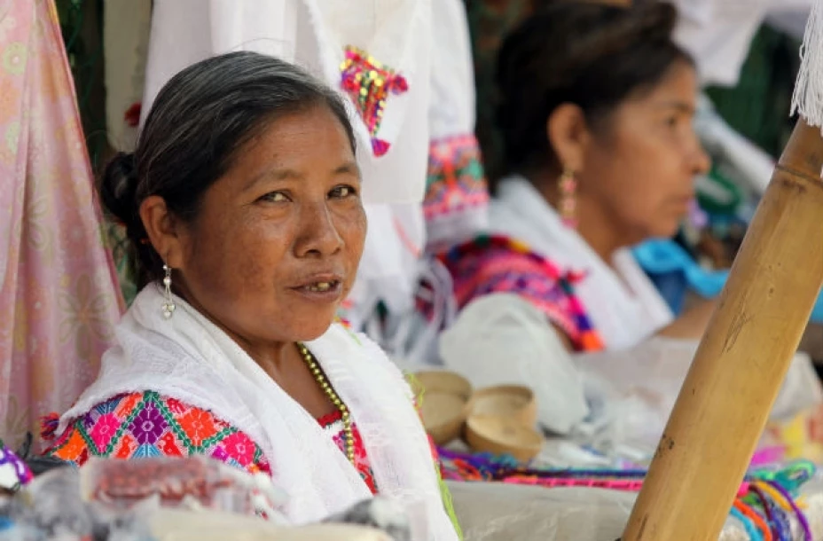 La pobreza en zonas como la Huasteca han obligado a miles de indígenas a buscar empleo en zonas urbanas