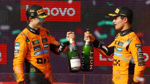 Lando Norris y Oscar Piastri