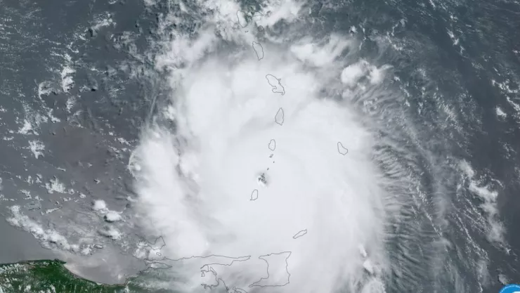 ¡Atención! Conoce los refugios temporales en México por la llegada del huracán Beryl.