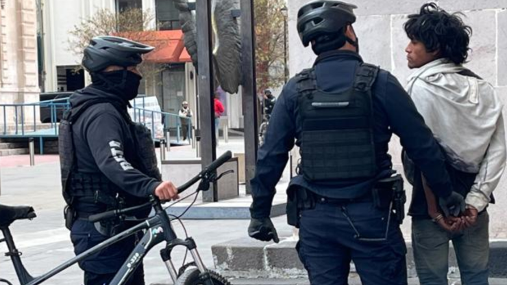 detención de un joven