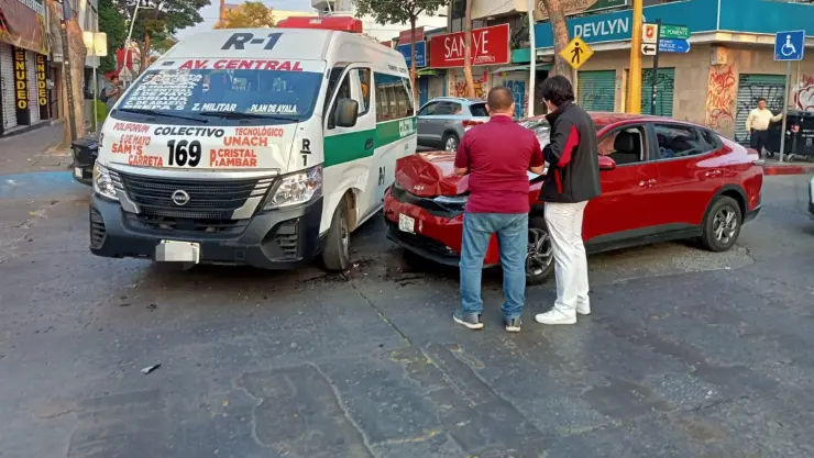 Colectivazo calles cerradas 12 de febrero