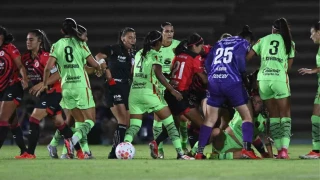 VIDEO Pelea entre jugadoras sacude a la Liga MX Femenil durante el Juárez vs Tijuana.png