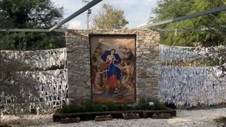 santuario de la virgen desatanudos en querétaro.jpg