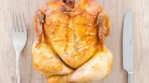 Reportan más de seis toneladas de POLLO CONTAMINADO, siete estados bajo ALERTA