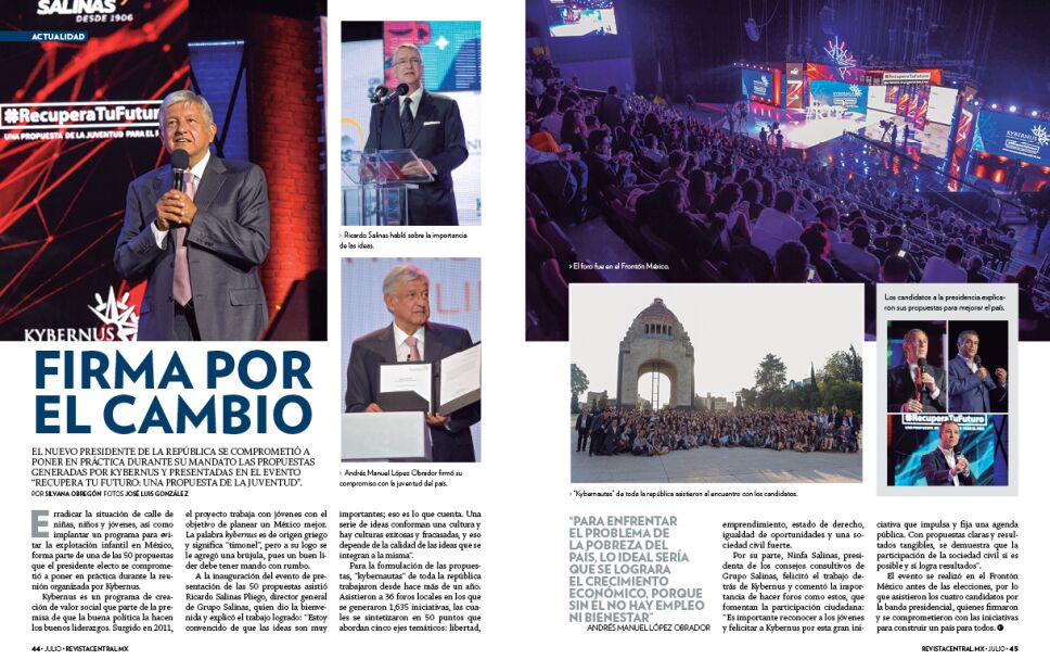 Andrés Manuel firmó su compromiso con la juventud del país