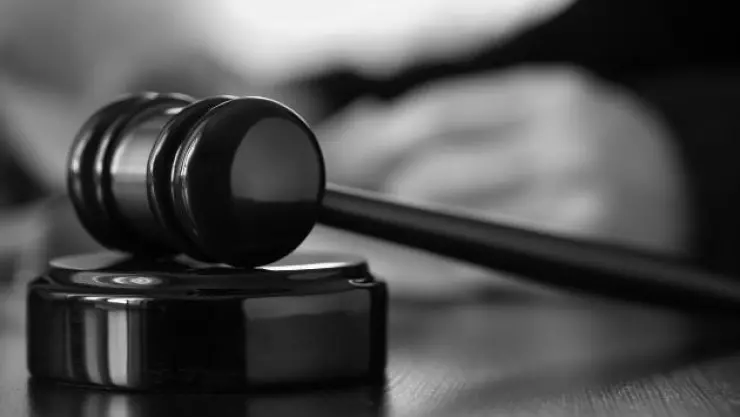 CJF suspende a un secretario y un juez 