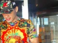Julio Cesar Chavez Jr. muy colorido..jpg