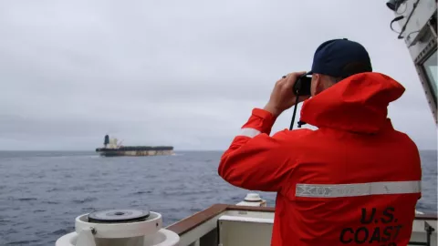 EUA incauta dos buques petroleros