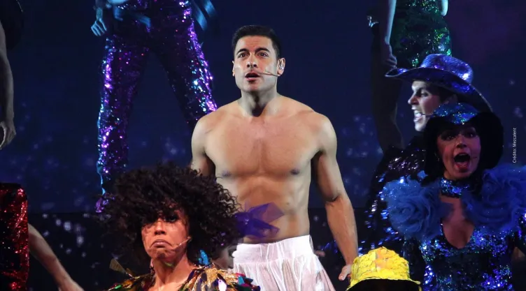 Carlos Rivera revela que está listo para tener un bebé con Cynthia Rodríguez.