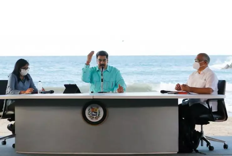 nicolas maduro covid 19.jpg