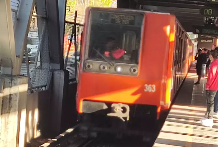 qué pasa hoy 4 marzo metro cdmx