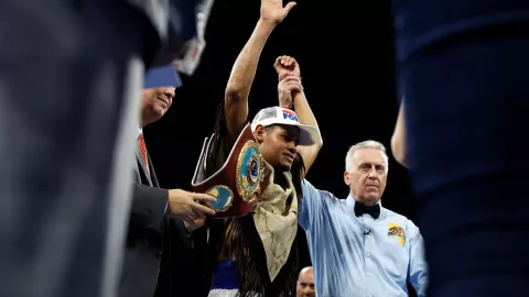 Vaquero Navarrete pelea por tercer campeonato