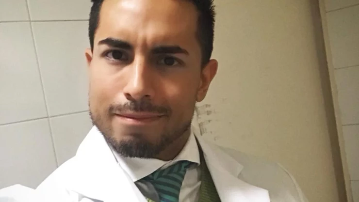 alex-silva-oftalmologo-vacuna (1).jpg