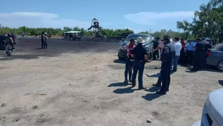 10 mineros quedaron atrapados en mina de carbón en Coahuila