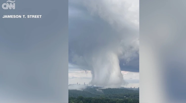 Fenómeno meteorológico que provocó temores de un gran tornado en Atlanta | VIDEO