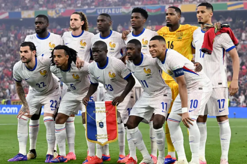 Selección de Francia vs España Euro 2024.jpg