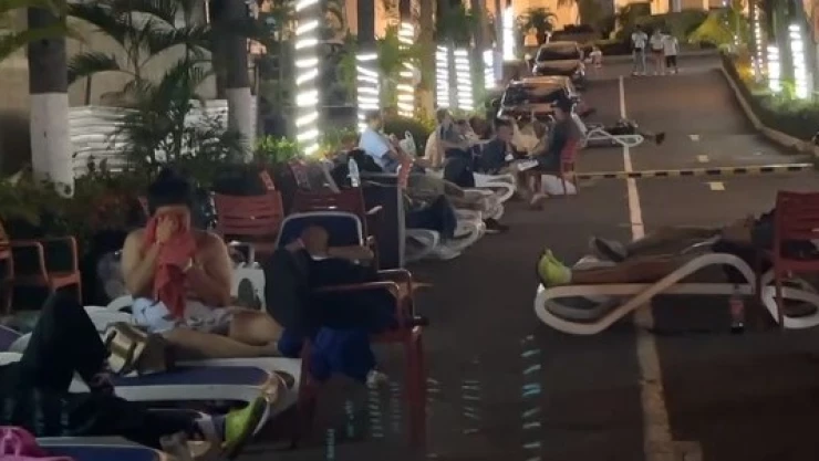 turistas acapulco .jpeg