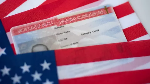 ¿Con qué visas se puede trabajar en Estados Unidos?
