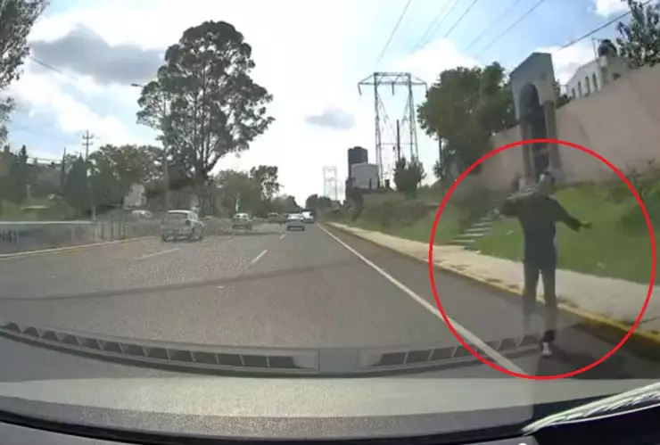 lanzan piedras recta a cholula