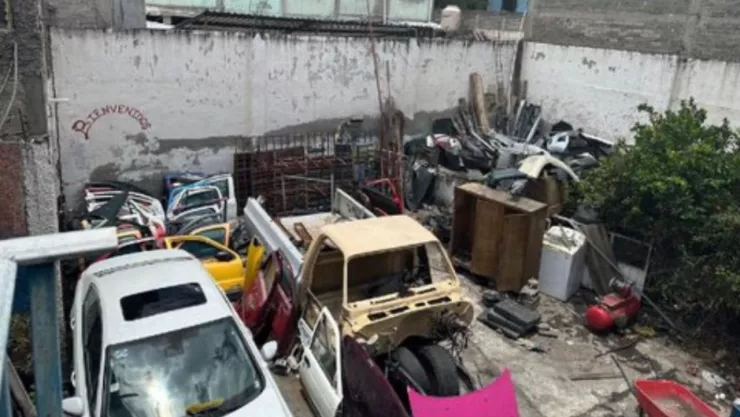 Aseguran 16 toneladas de autopartes en Iztapalapa