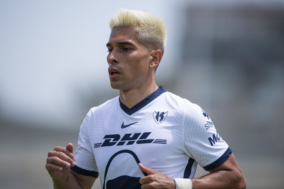 Favio Álvarez, jugador de Pumas