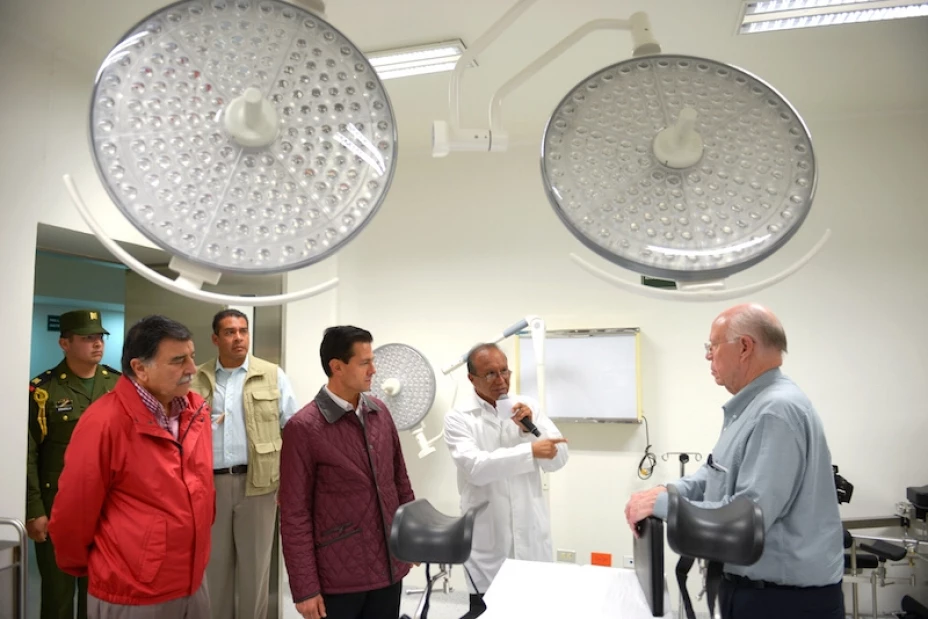 Inauguran hospital en Tlaxcala
