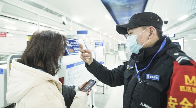 Activan emergencia de salud pública de nivel 1 en Beijing y Shanghai