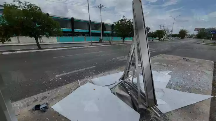 FOTOS_ Joven ATROPELLÓ a un hombre en un fuerte accidente en la Avenida Yucatán, hoy 7 de abril de 2025