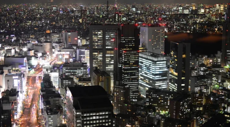 Vista de Tokio desde The New York Bar, Japón