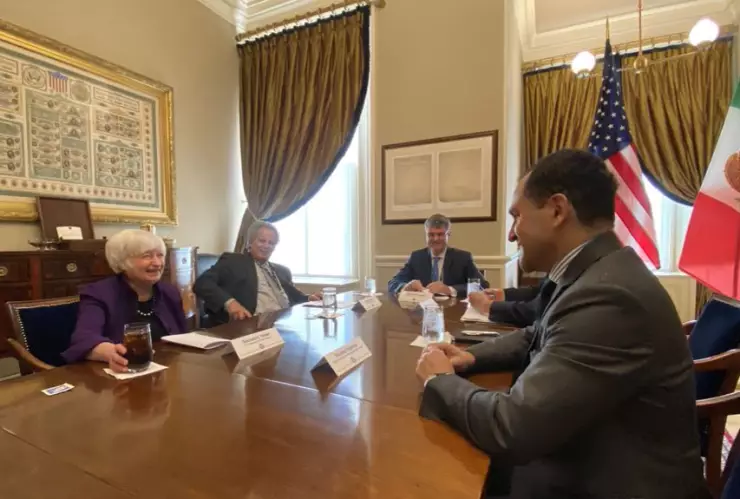 Arturo Herrera Janet Yellen