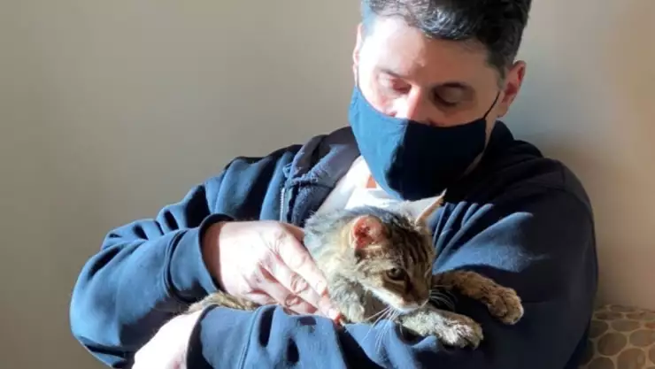 charles-benezra-y-brandy-gatita-