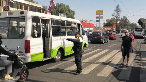 La restricción del programa Hoy No Circula para este jueves 16 de noviembre de 2023.