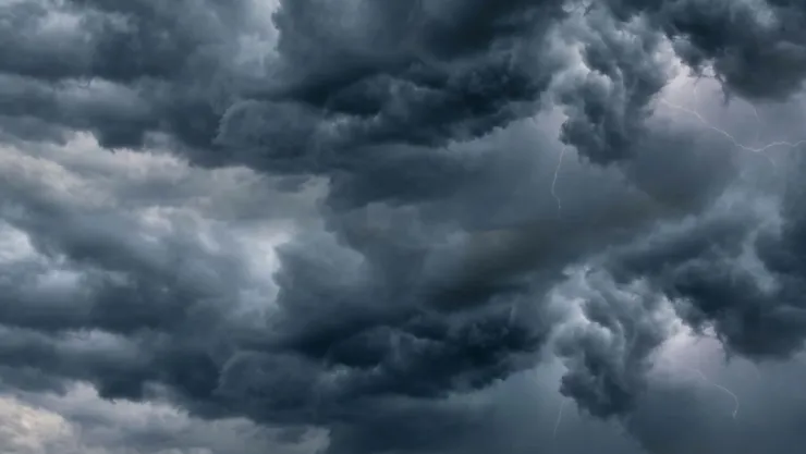 ¡Así comenzó todo! Captan la INTENSA LLUVIA antes de que León se pintara de blanco.jpg