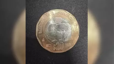 Moneda de 20 pesos del Bicentenario de la Independencia se vende en 85 mil pesos.jpg