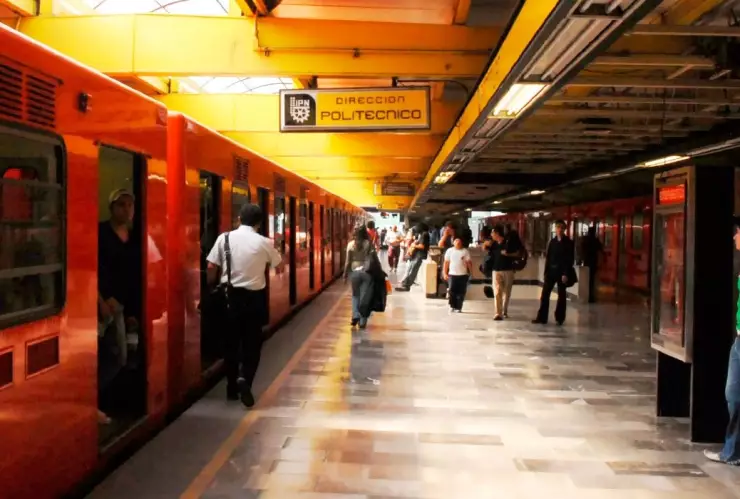 Metro CDMX usuarios estaciones.jpg