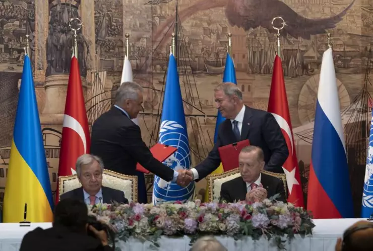 Ucrania y Rusia firman acuerdo de exportación de granos.-