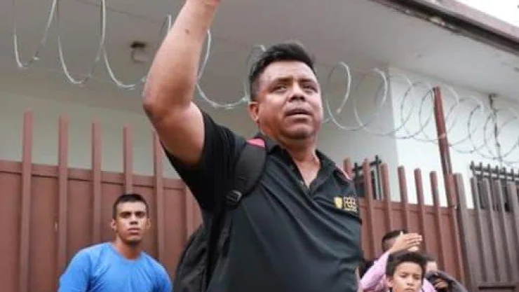 Arrestan a Irineo Mujica, activista y defensor de los migrantes centroamericanos