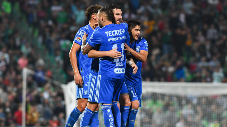 Tigres celebrando gol ante Santos Laguna Liga MX