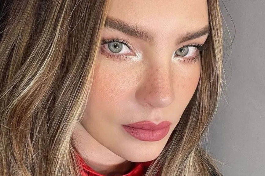 Belinda bonita.jpg
