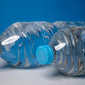 3 ideas para reutilizar las tapas de las botellas de agua