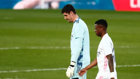 COURTOIS.jpg