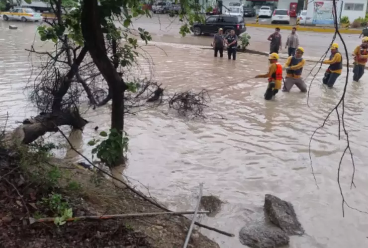 Chiapas habilita más de 500 refugios ante alertas por intensas lluvias