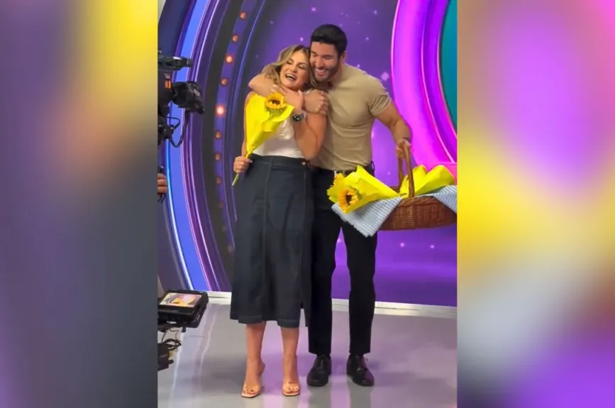 Una de las más felices con este detalle, fue nuestra querida Flor Rubio, quien inició su sección Zona de Espectáculos con una gran sonrisa. | Fotos: INSTAGRAM / @vengalaalegria