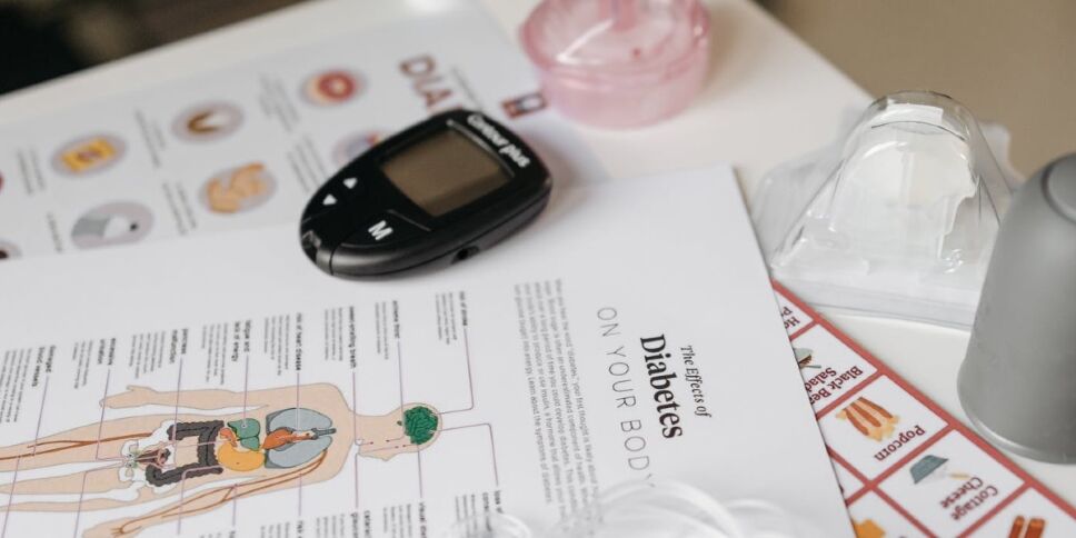 Insulina controla azucar diabetes.jpg