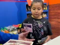 En compañía de familiares y amigos, disfrutamos de un rato de diversión.