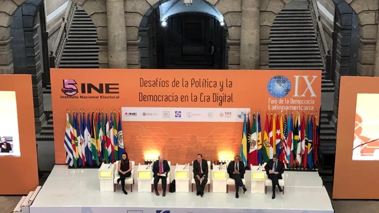 Plantean expertos voto electrónico en México como un desafío de las democracias modernas