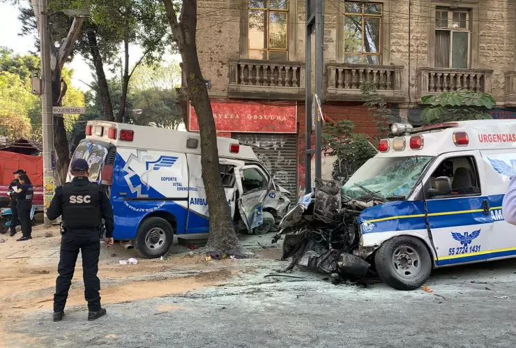 Tras choque en la Roma, diputados piden inspección a ambulancias en CDMX