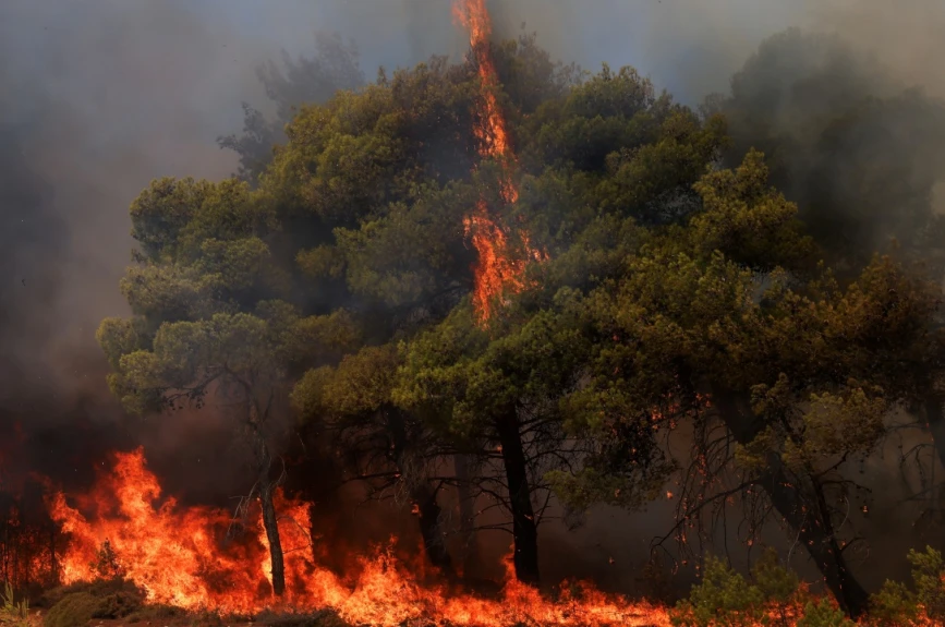 incendio-forestal-atenas-