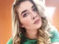 Daniela Luján.